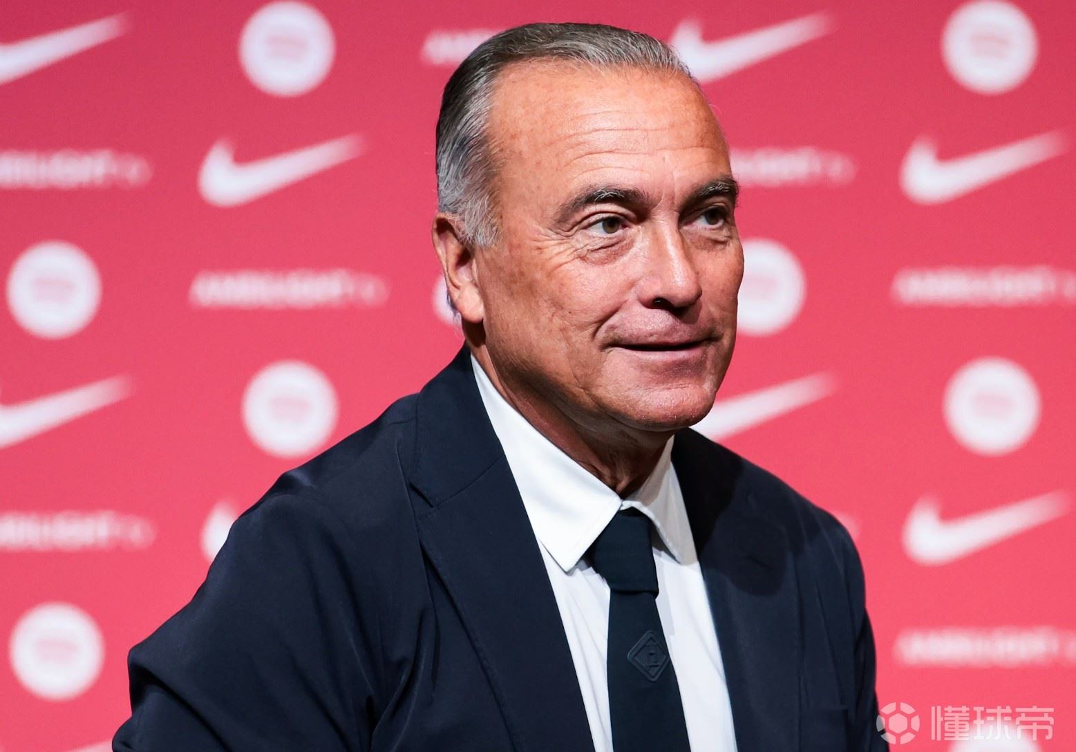  每体介绍巴萨临时主席尤斯特：在学校曾经是拉波尔塔的同桌